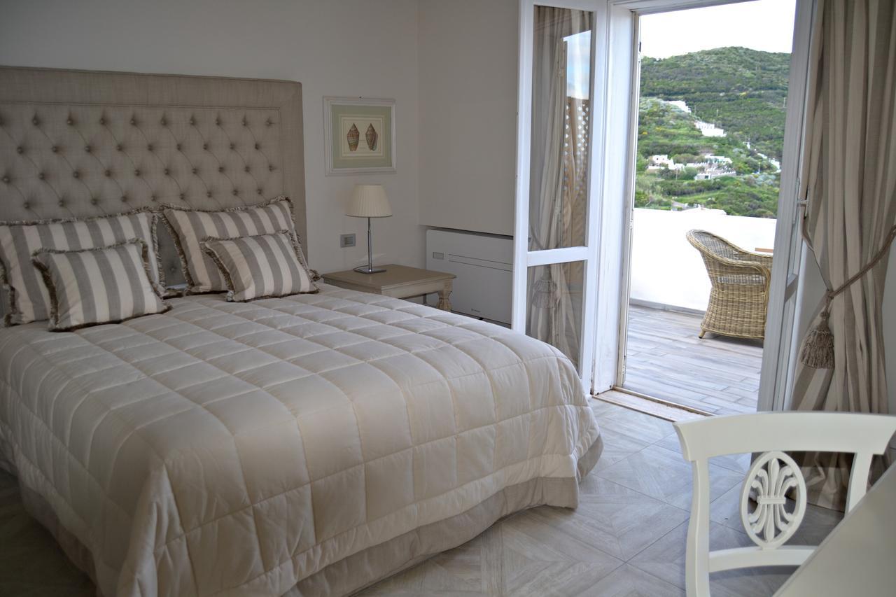 Maridea Casa Vacanza- Le Alcove Sul Mare Suites Ponza Exteriér fotografie
