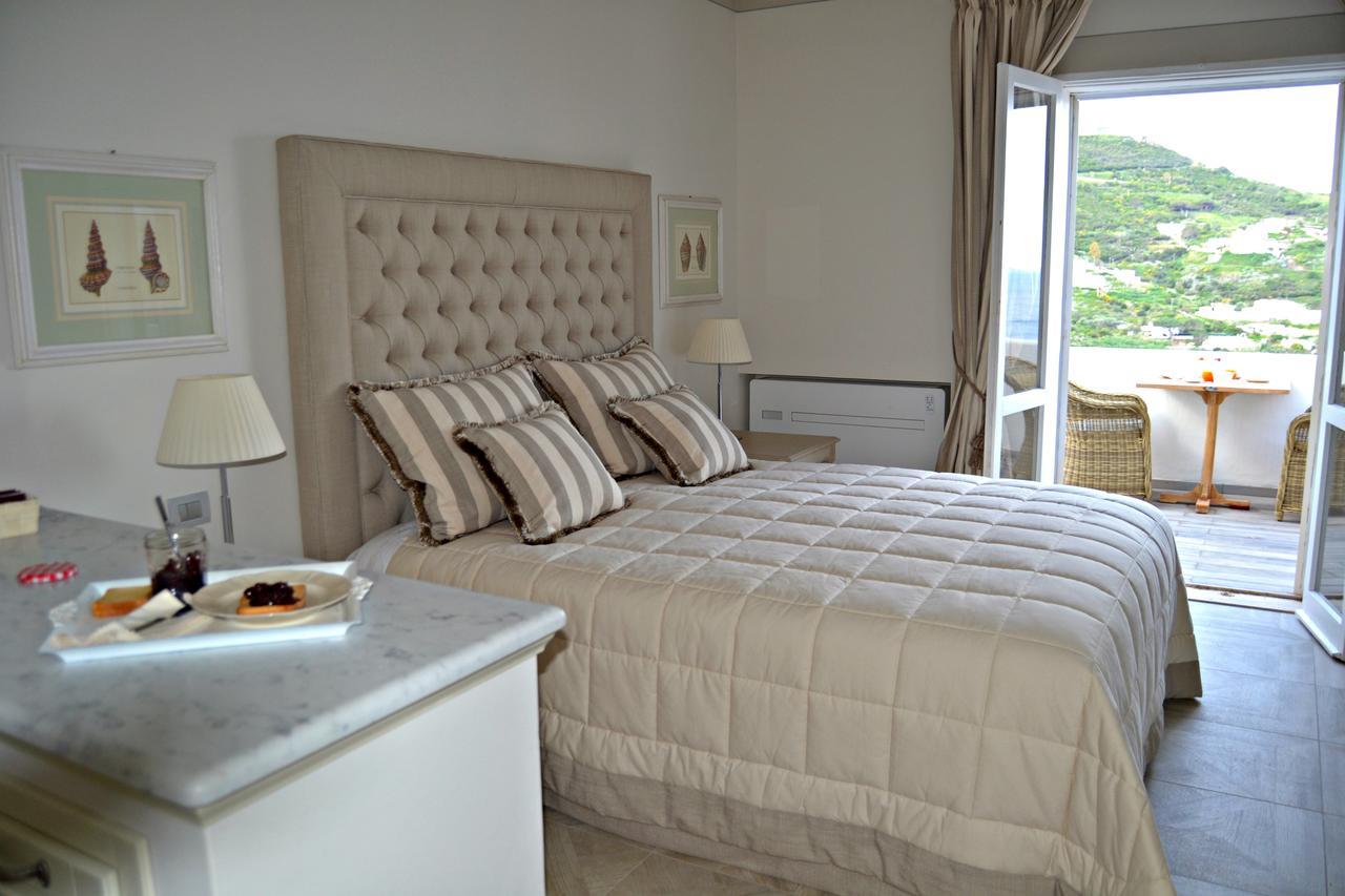 Maridea Casa Vacanza- Le Alcove Sul Mare Suites Ponza Exteriér fotografie