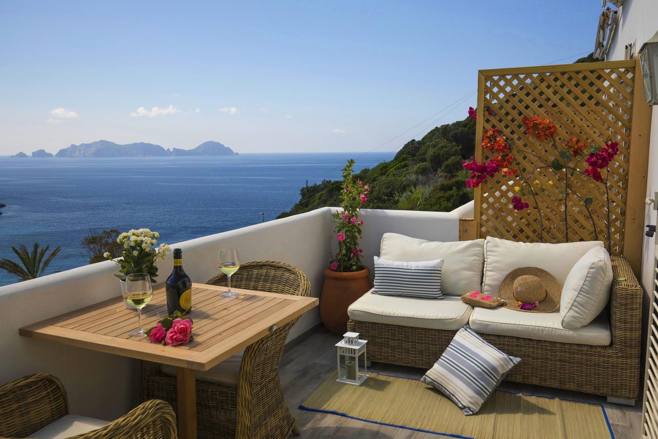Maridea Casa Vacanza- Le Alcove Sul Mare Suites Ponza Exteriér fotografie
