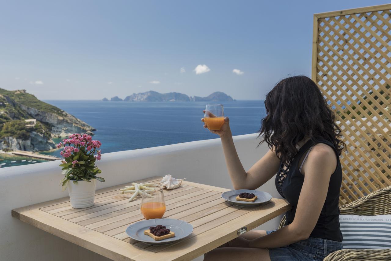 Maridea Casa Vacanza- Le Alcove Sul Mare Suites Ponza Exteriér fotografie