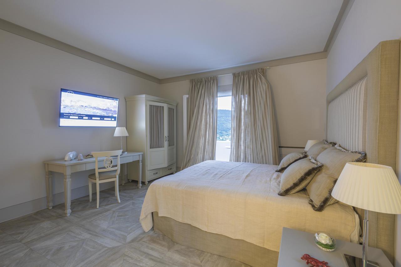 Maridea Casa Vacanza- Le Alcove Sul Mare Suites Ponza Exteriér fotografie