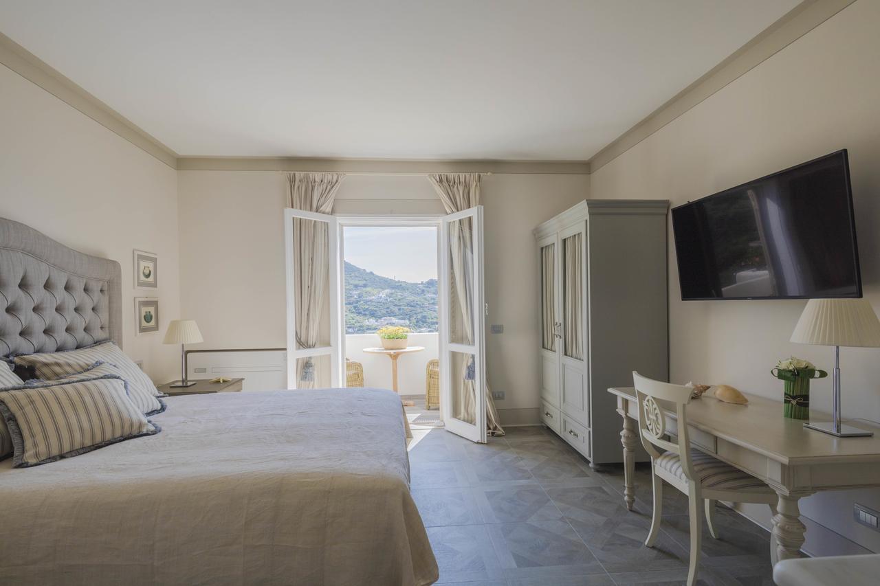 Maridea Casa Vacanza- Le Alcove Sul Mare Suites Ponza Exteriér fotografie